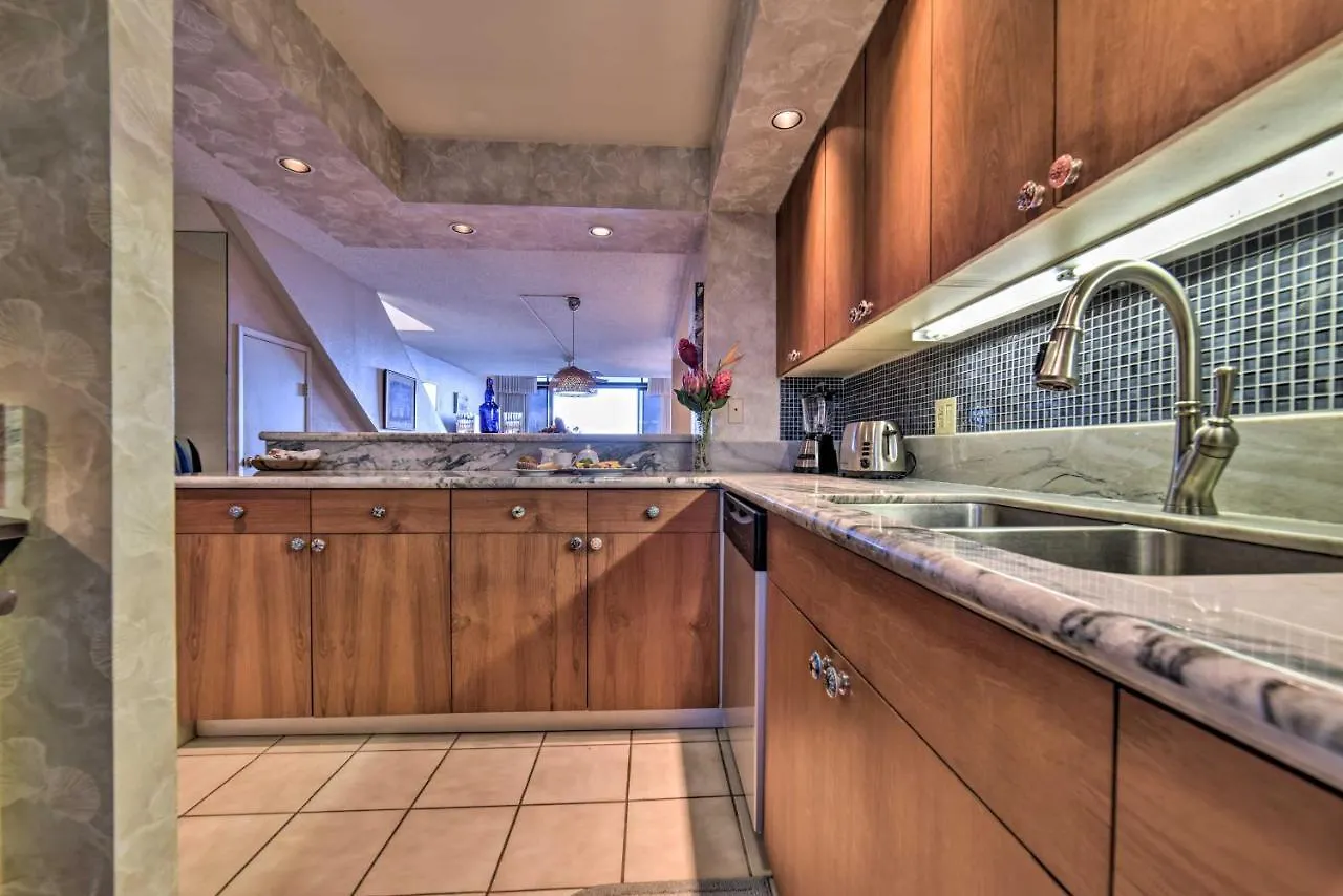 Apartamento Ocean-View Maui Penthouse With Balcony And Pool Access Kahana